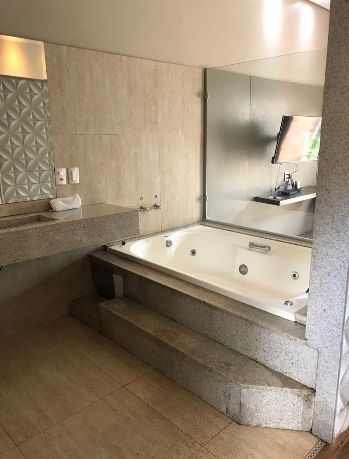 Itaúna Hotel Lago Do Sol מראה חיצוני תמונה